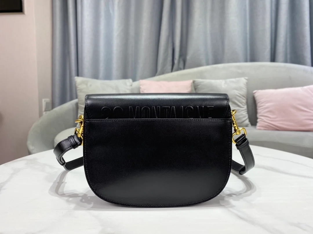 미디엄 백 블랙 상세