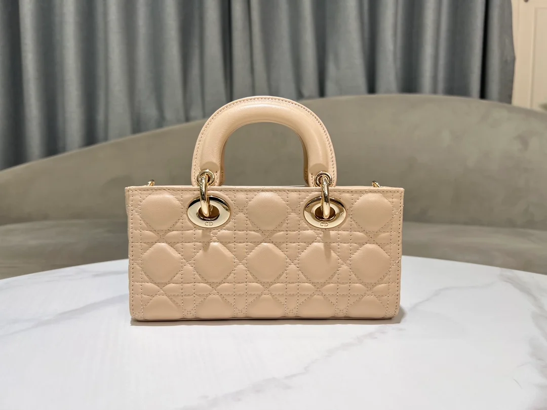 레이디 D-joy 스몰 백 파우더 베이지 상세