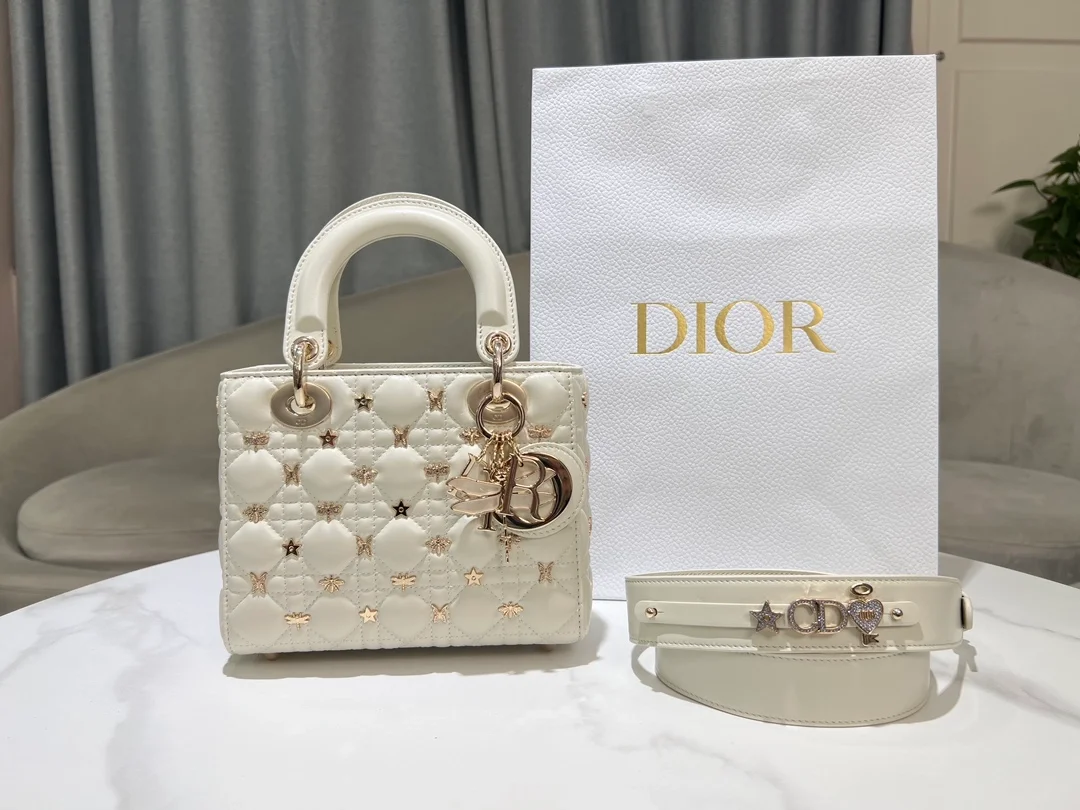 레이디 스몰 백 라떼 까나쥬 상세