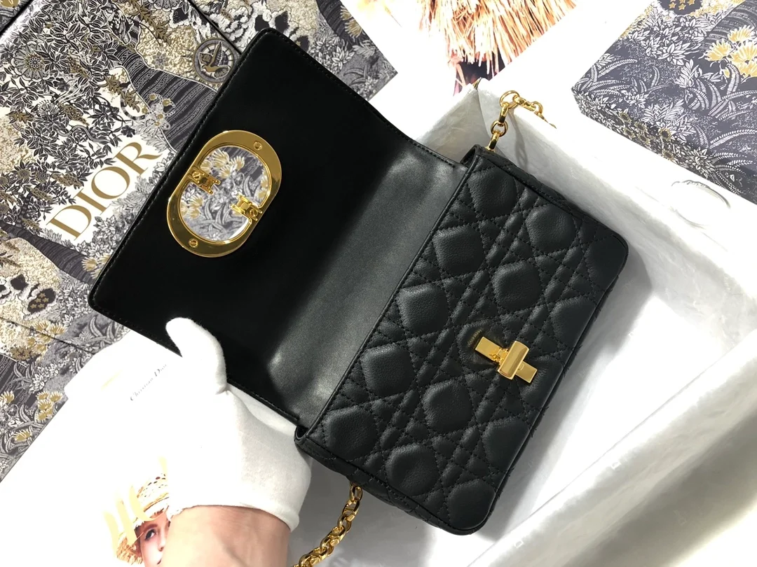 스몰 백 블랙 서플 까나쥬 상세