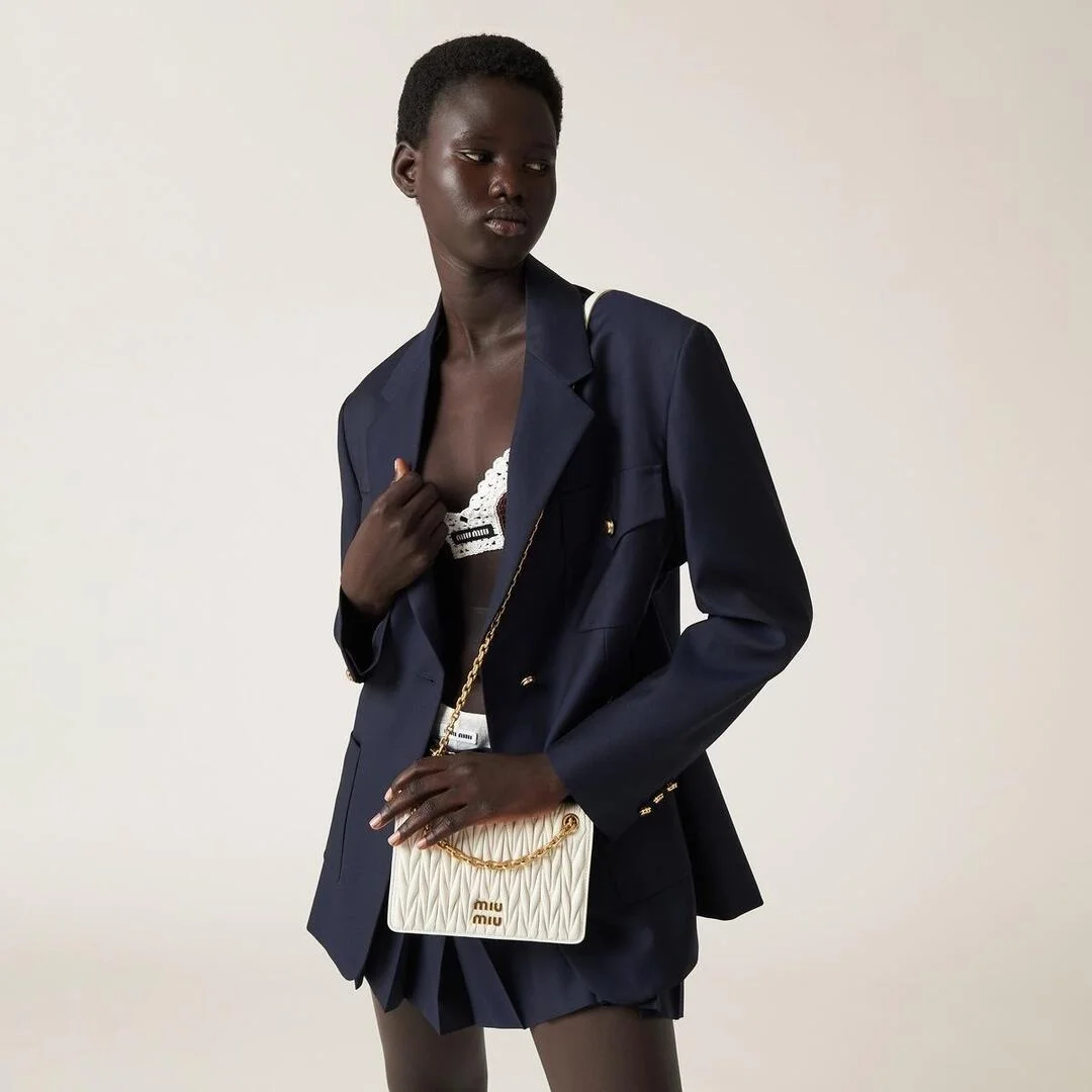 마테라쎄 나파 가죽 미니백 화이트 상세