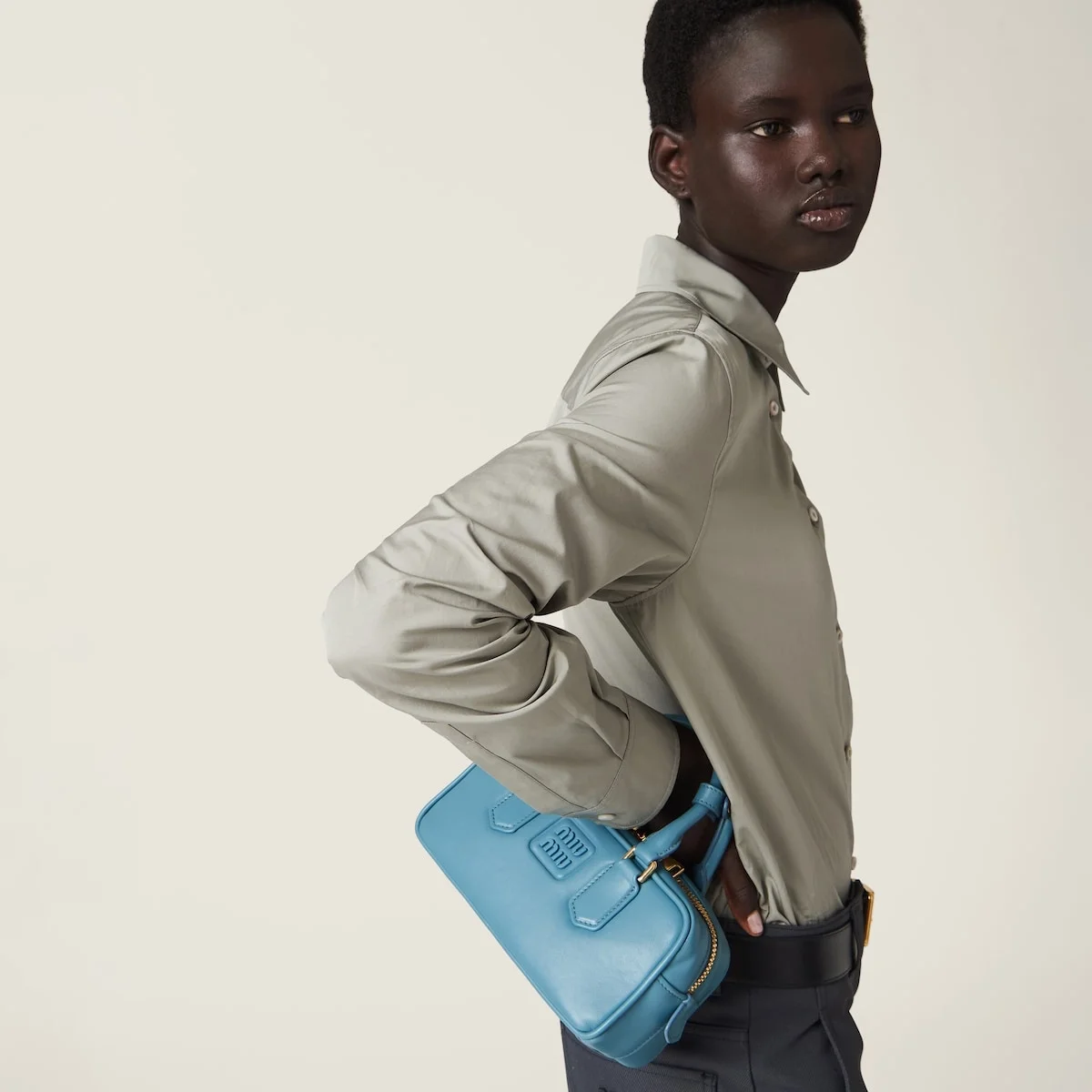 스몰 아르카디 가죽백 블루 상세