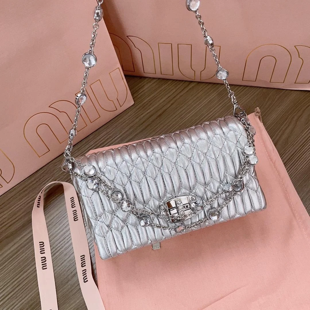 마테라쎄 나파 가죽 크리스탈 미니백 실버 상세