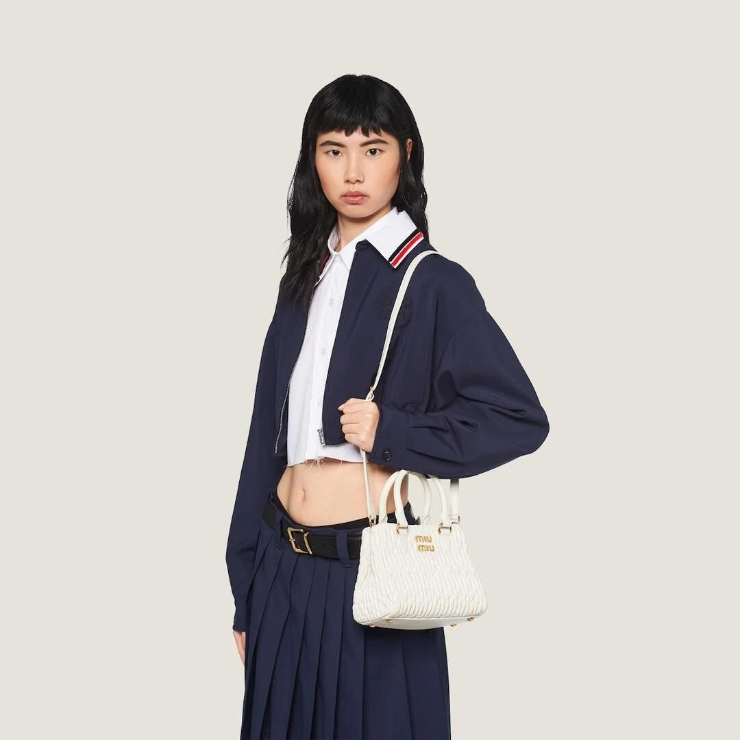 크리스털 나파 가죽 핸드백 화이트 상세