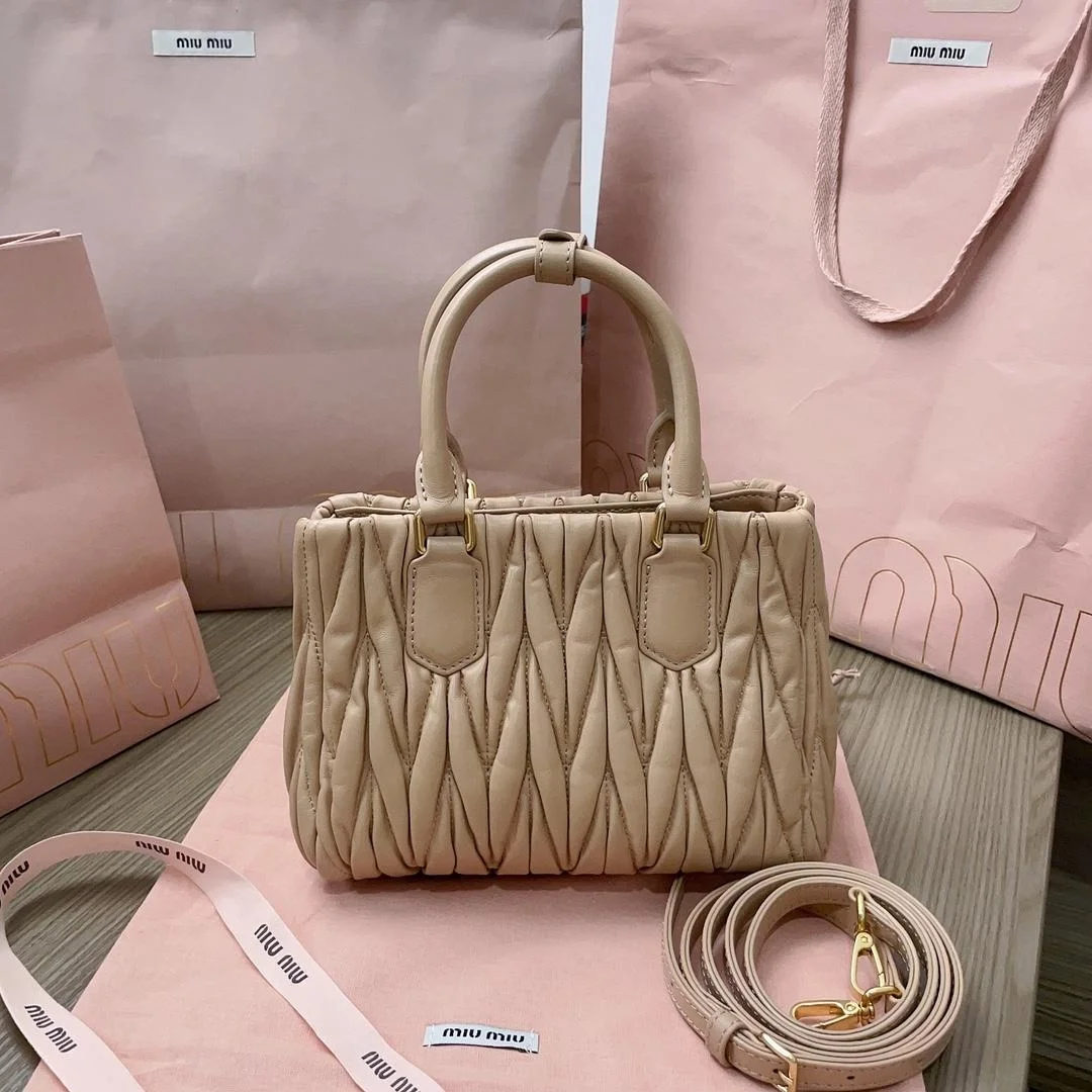 마테라쎄 나파 가죽 핸드백 브라운 상세