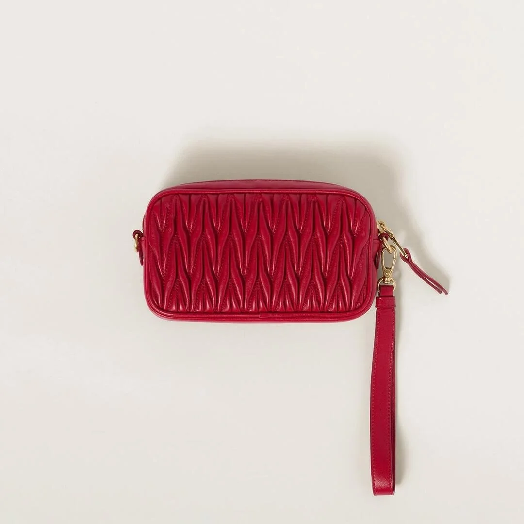 마테라쎄 나파 가죽 파우치 레드 상세