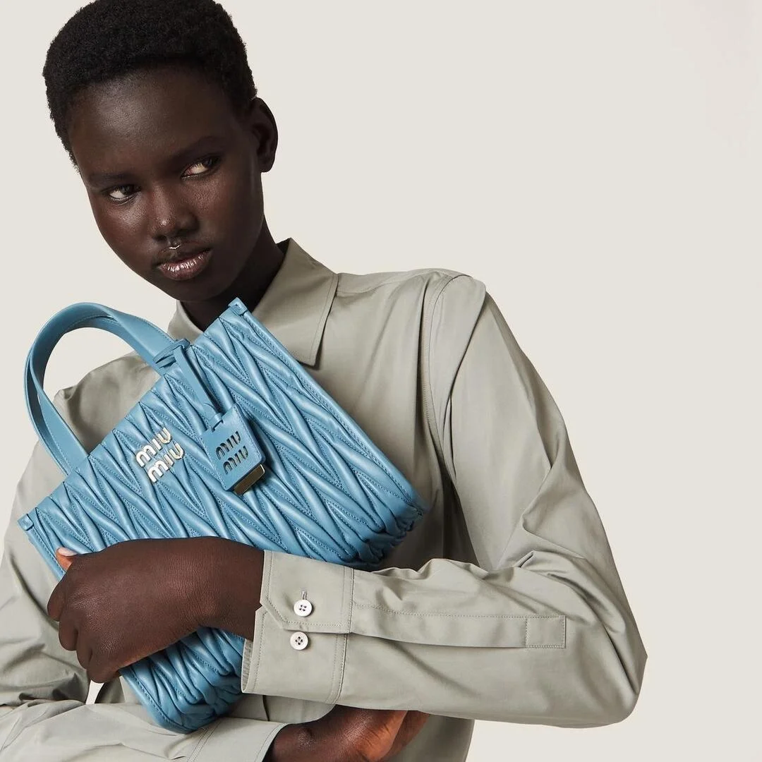 마테라쎄 나파 가죽 토트백 블루 상세