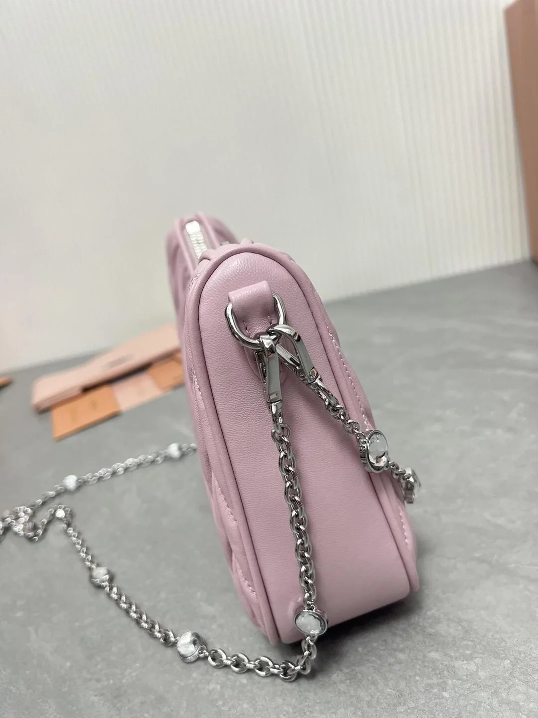 마테라쎄 나파 가죽 숄더백 크리스탈 핑크 상세