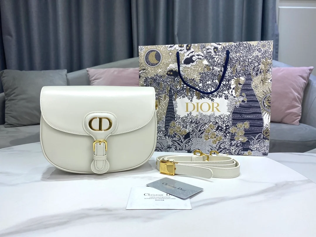 Bobby 미디엄 백 라떼 상세