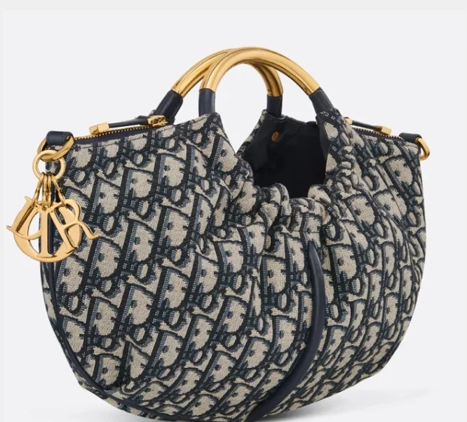 워크 인 백 상세