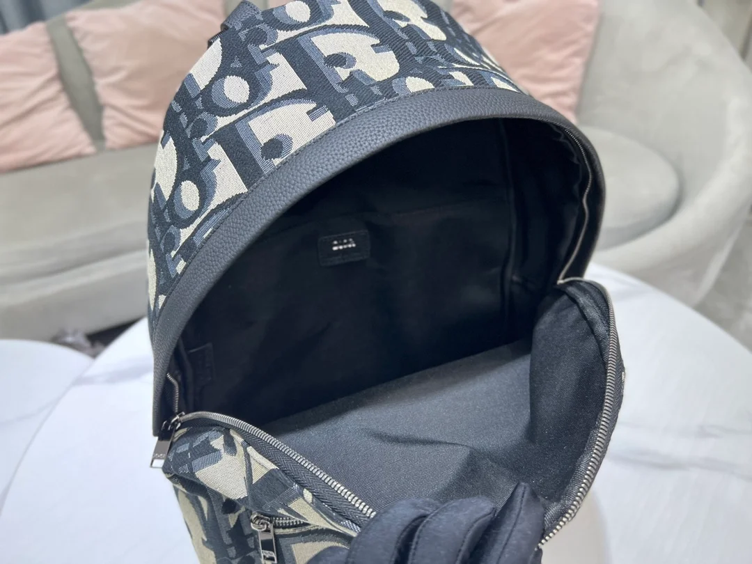 맥시 오블리크 자카드 라이더 백팩 베이지 상세