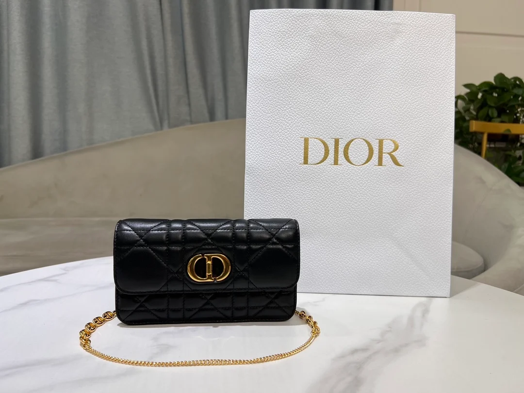 미스 카로 체인 파우치 블랙 상세