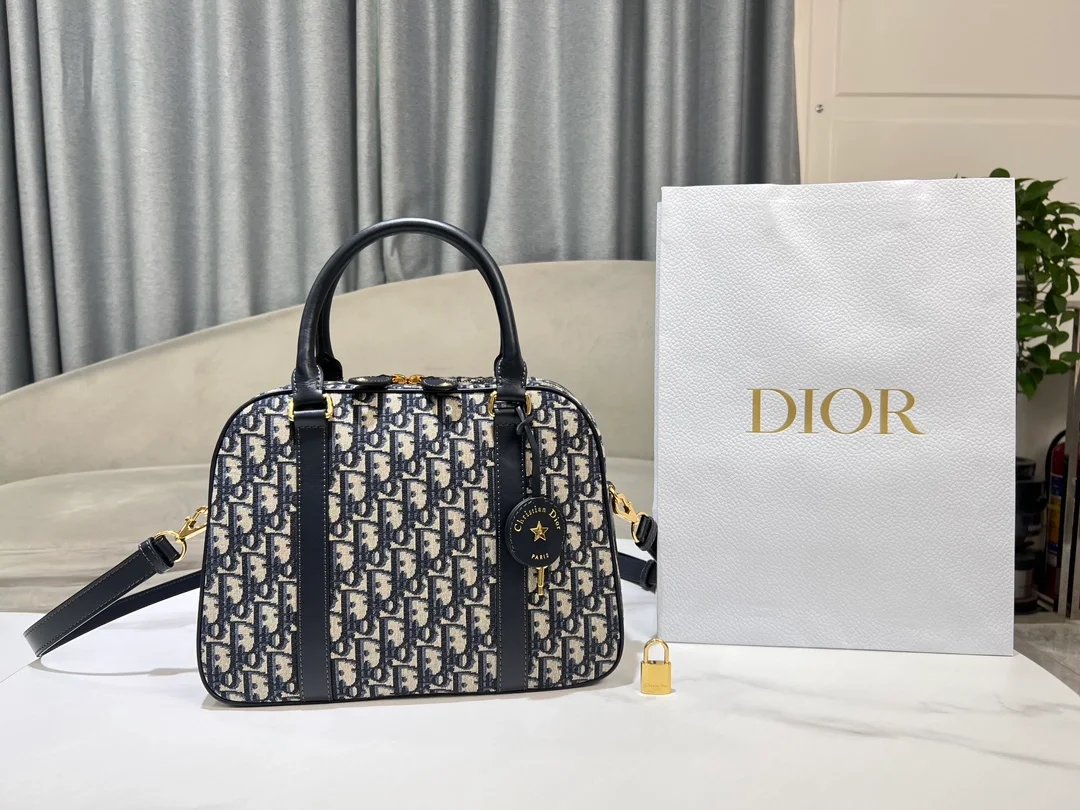 디바이브 블루 오블리크 자카드 라지 볼링백 상세