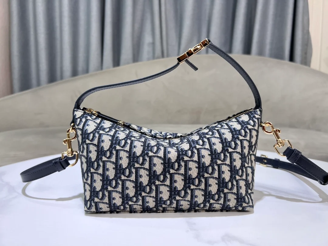 오블리크 자카드 트래블 노마드 미디엄 파우치 상세