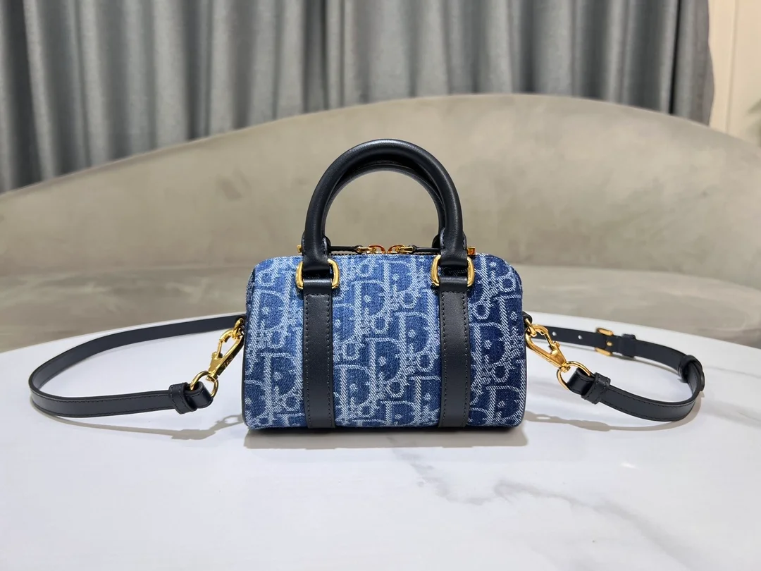 오블리크 자카드 그루브 16 미니 백 데님 블루 상세