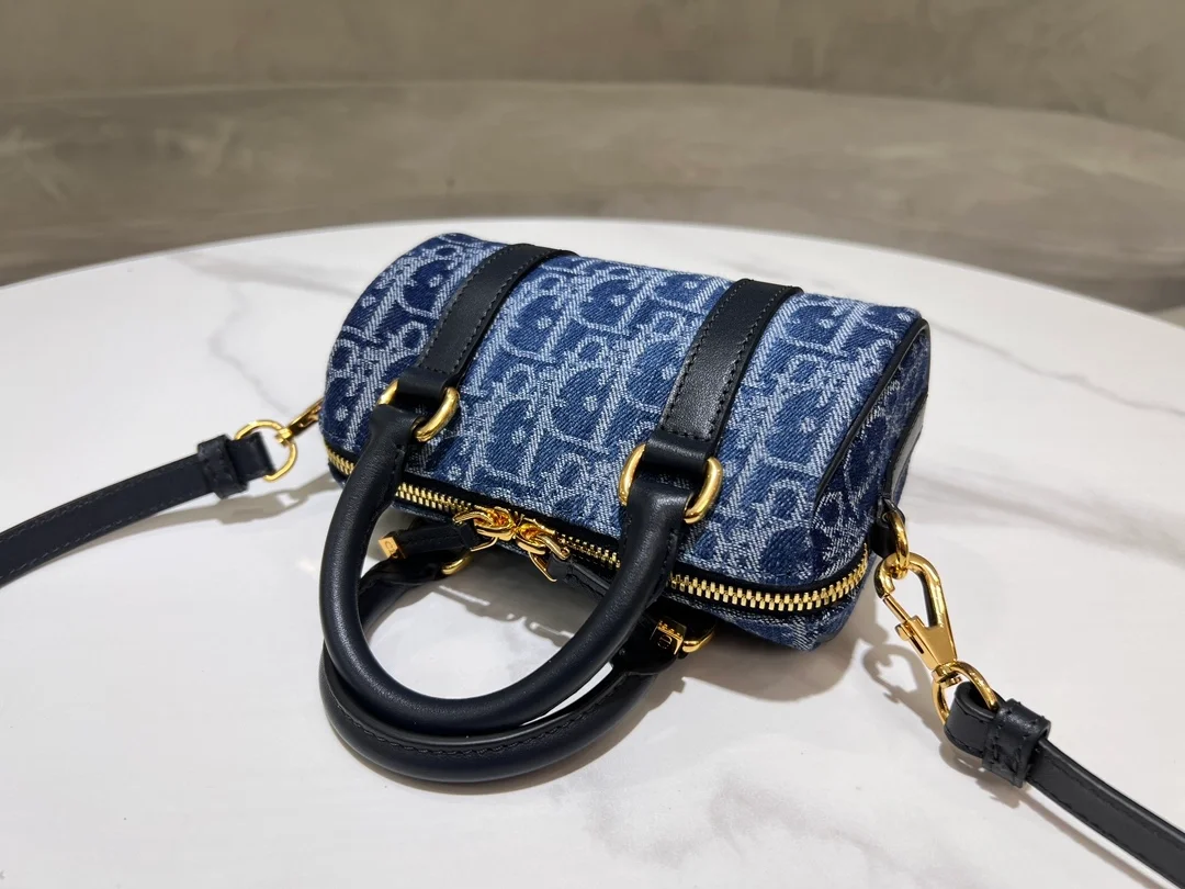 오블리크 자카드 그루브 16 미니 백 데님 블루 상세