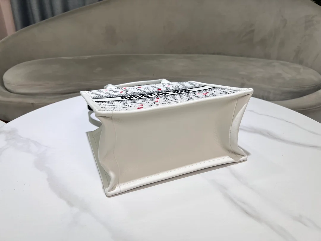 북 토트 스몰 백 화이트 상세