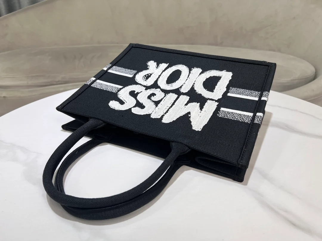 Miss 북 토트 미디엄 백 블랙 상세