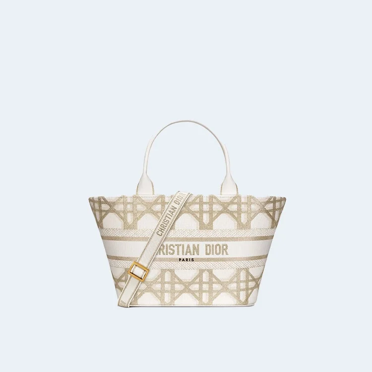 화이트 골드 매크로까나쥬 자수 모자 바스켓 백 상세