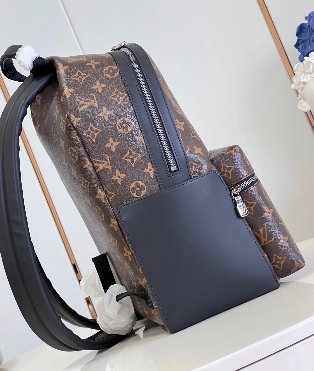 디스커버리 백팩 PM M46684 상세