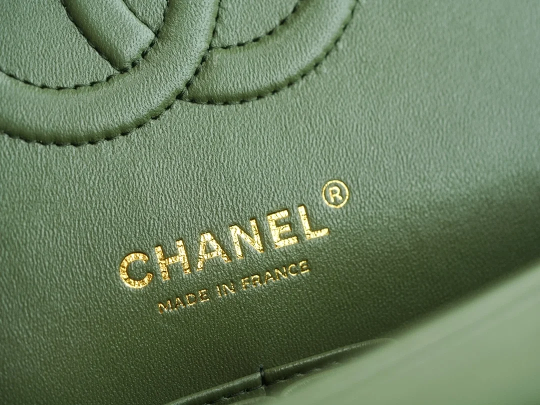 클래식 미디움 램스킨 그린 골드 상세