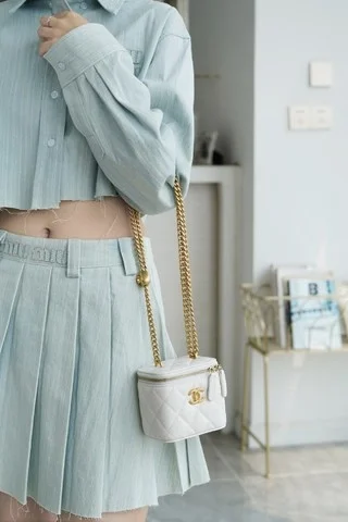 스몰 베니티 램스킨 화이트 상세