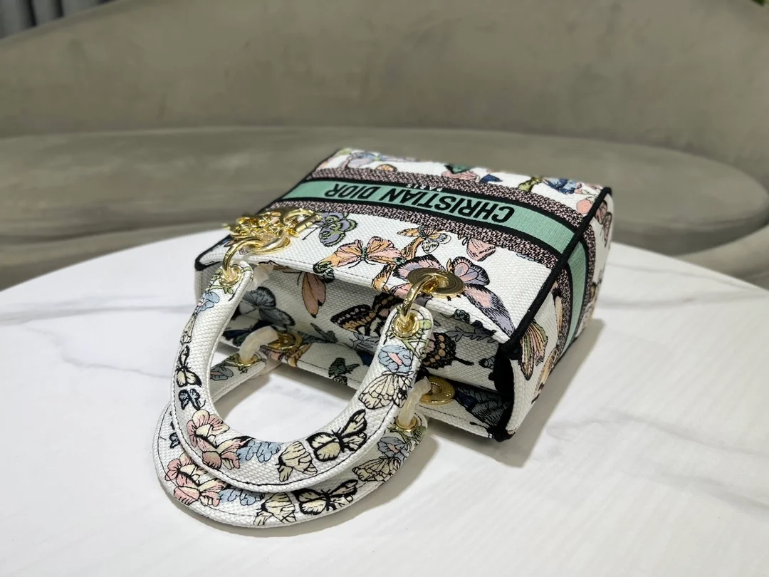 레이디 D-Lite 미디엄 백 화이트 멀티컬러 멕시코 상세