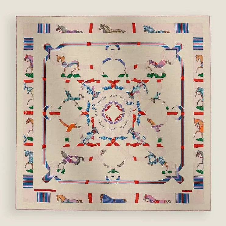 Eperon d Or et Tenues de Jour 숄 140