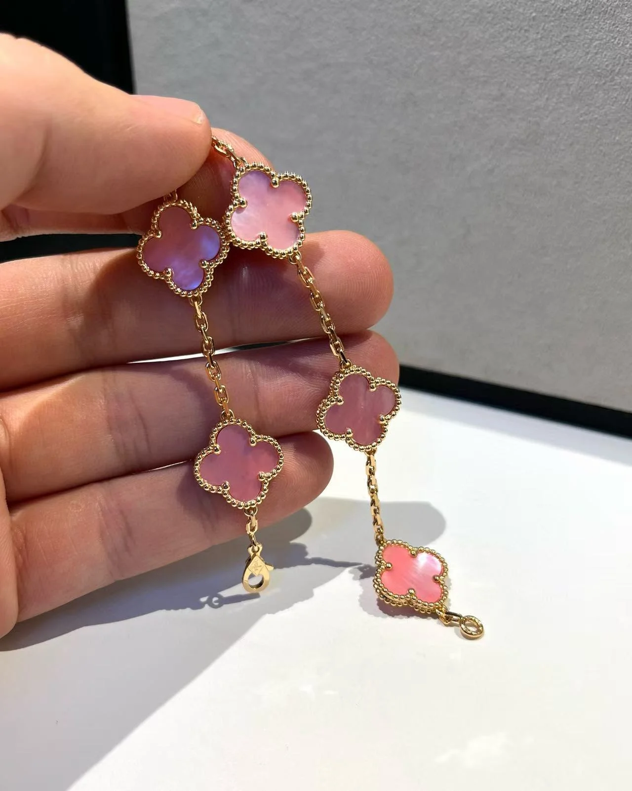 알함브라 팔찌 상세