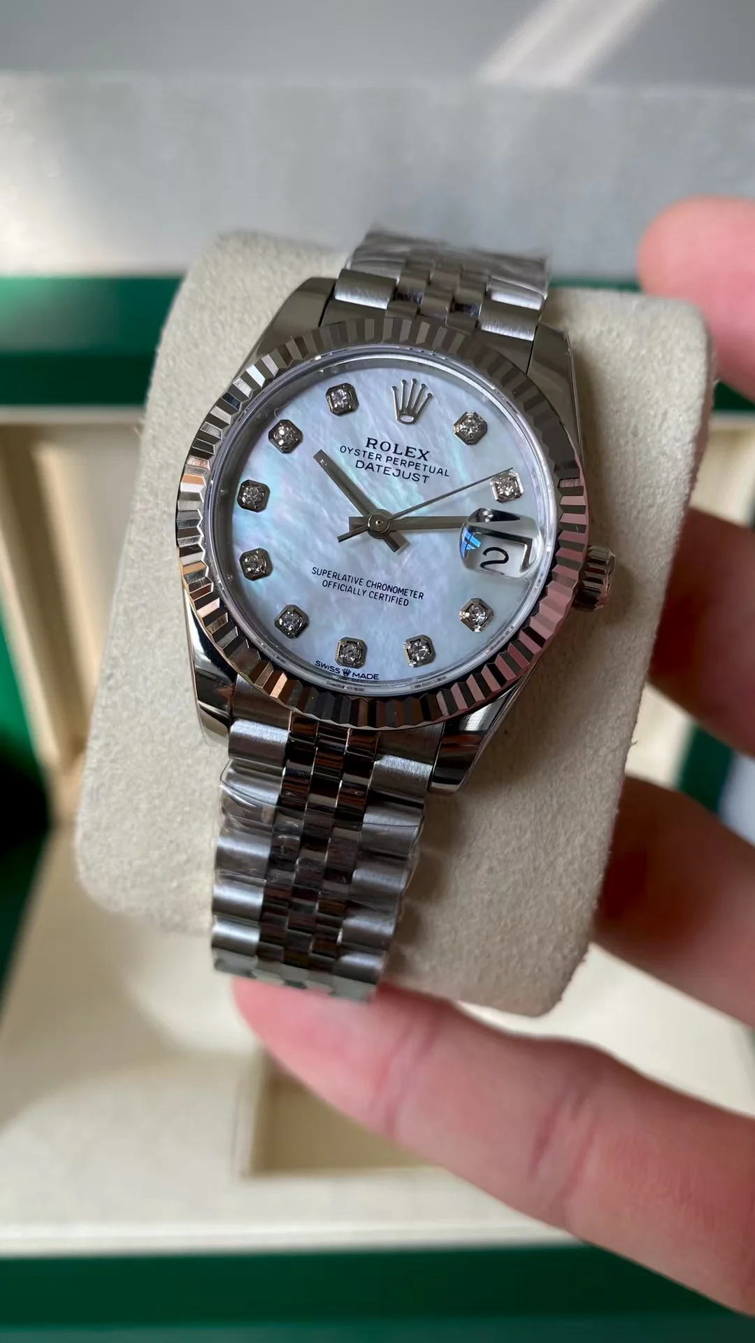 데이저스트 28 상세