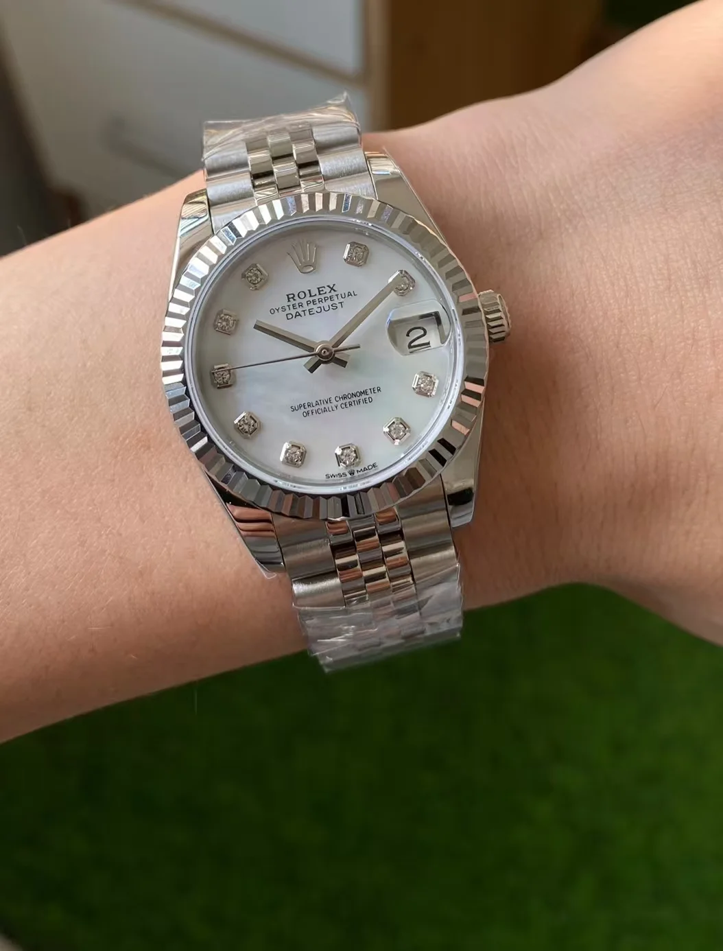 데이저스트 28 상세