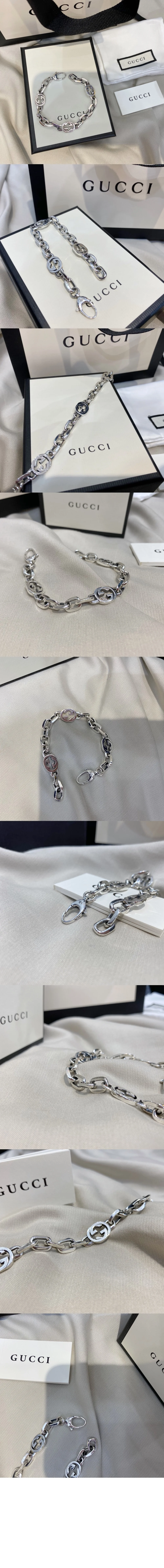 인터로킹 G 디테일의 실버 팔찌 상세