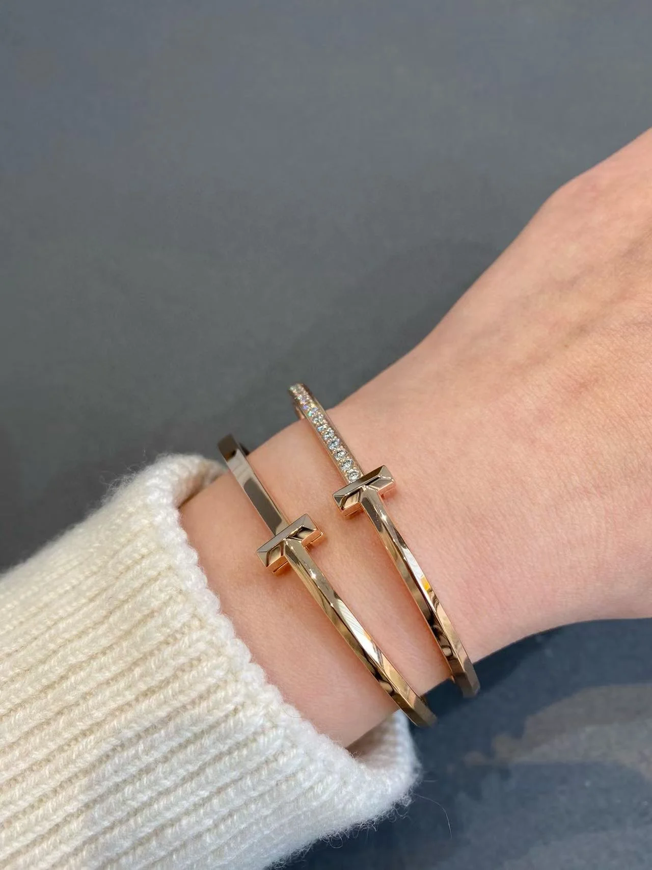 T1 네로우 힌지드 뱅글 상세