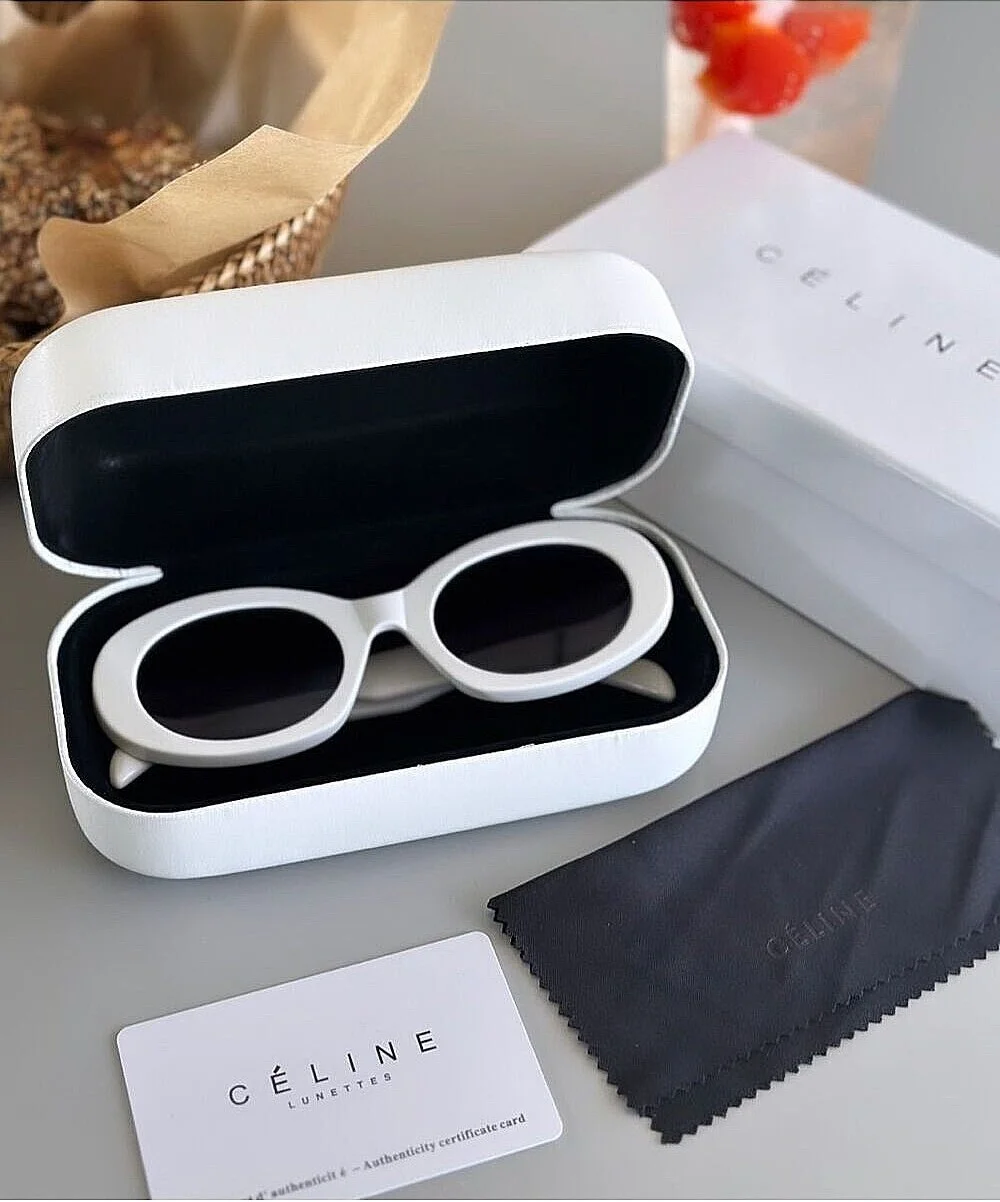 트리옹프 선글라스 화이트