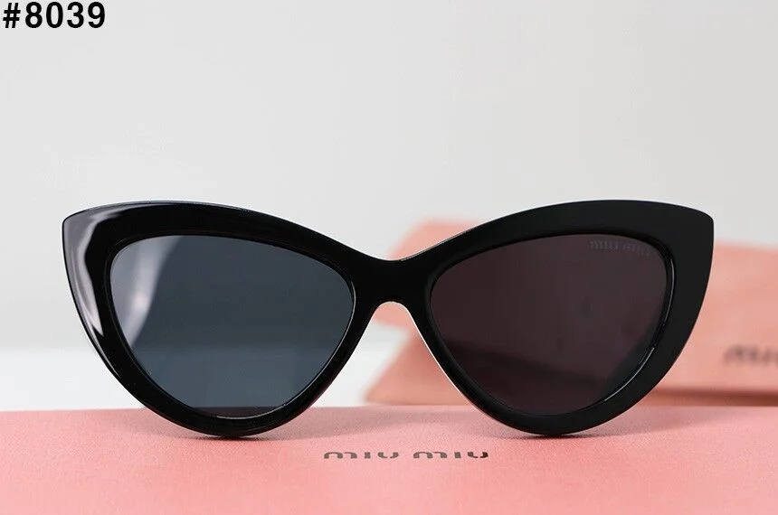 캣아이 프레임 선글라스 상세