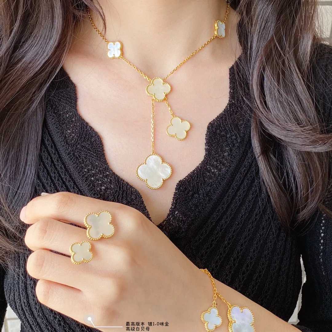 매직 알함브라 네크리스 목걸이 상세