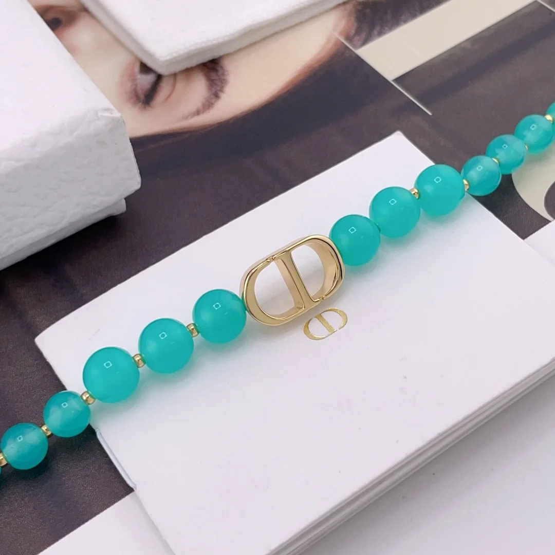 30 Montaigne 팔찌 상세