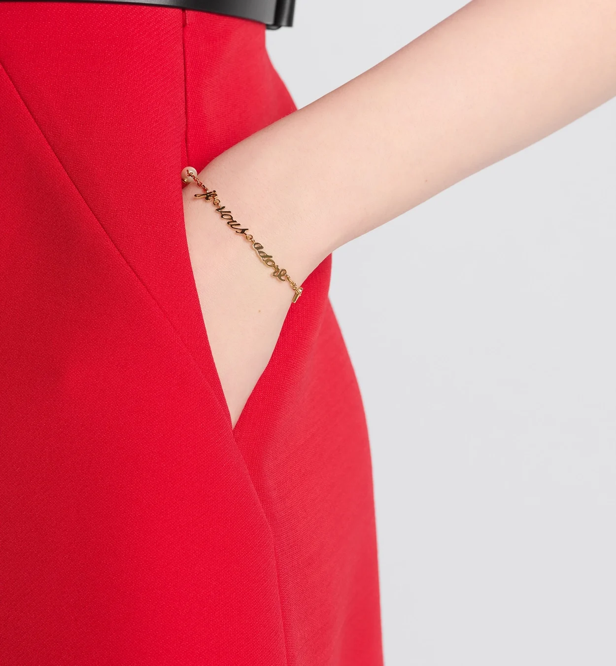 Vous Adore 팔찌 상세