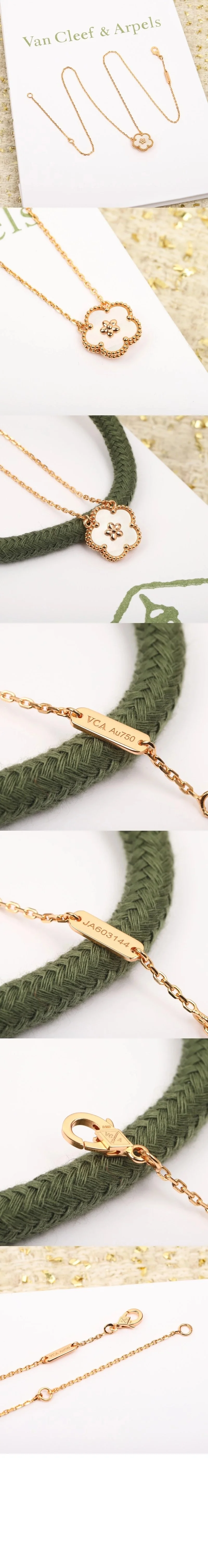 럭키 스프링 목걸이 상세