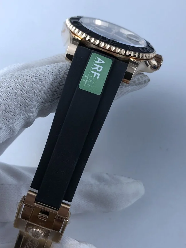 요트마스터 로즈골드 오이스터 러버 밴드 상세