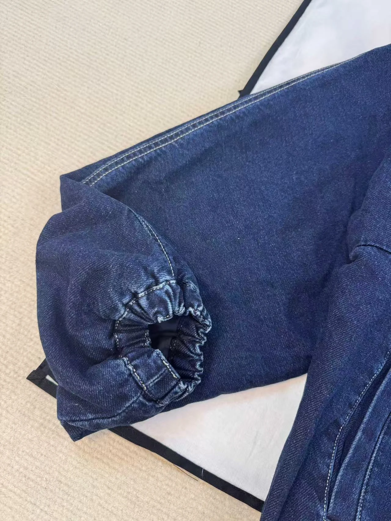 집업 데님 자켓 상세