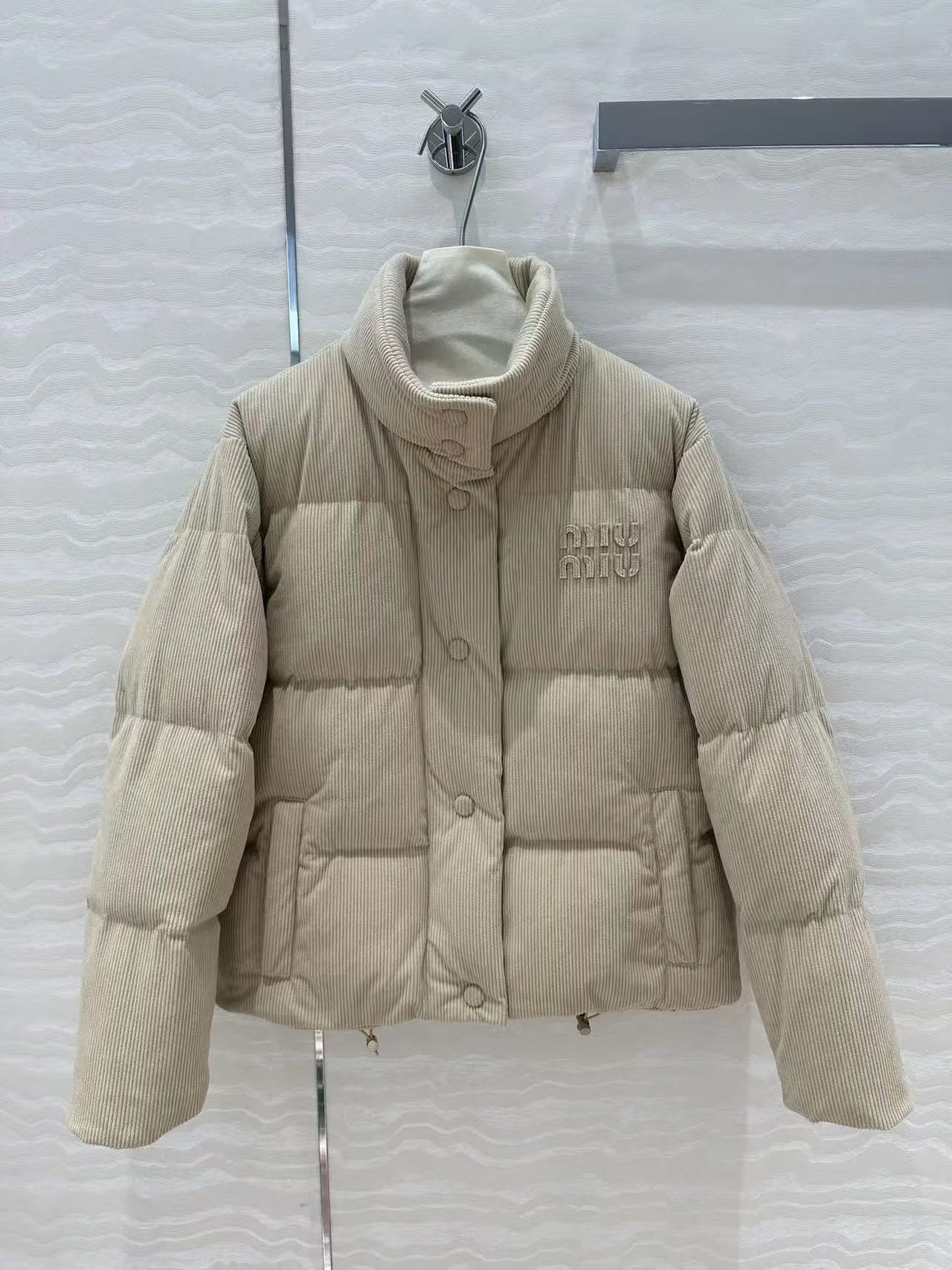 코듀로이 다운 재킷 상세