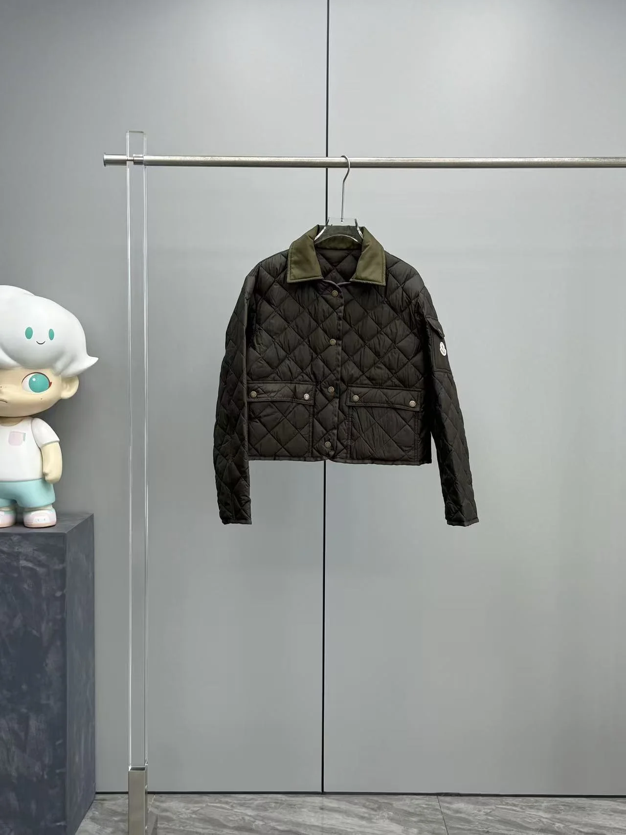 치트르 다이아몬드 퀼팅 패딩 셔츠 재킷 상세