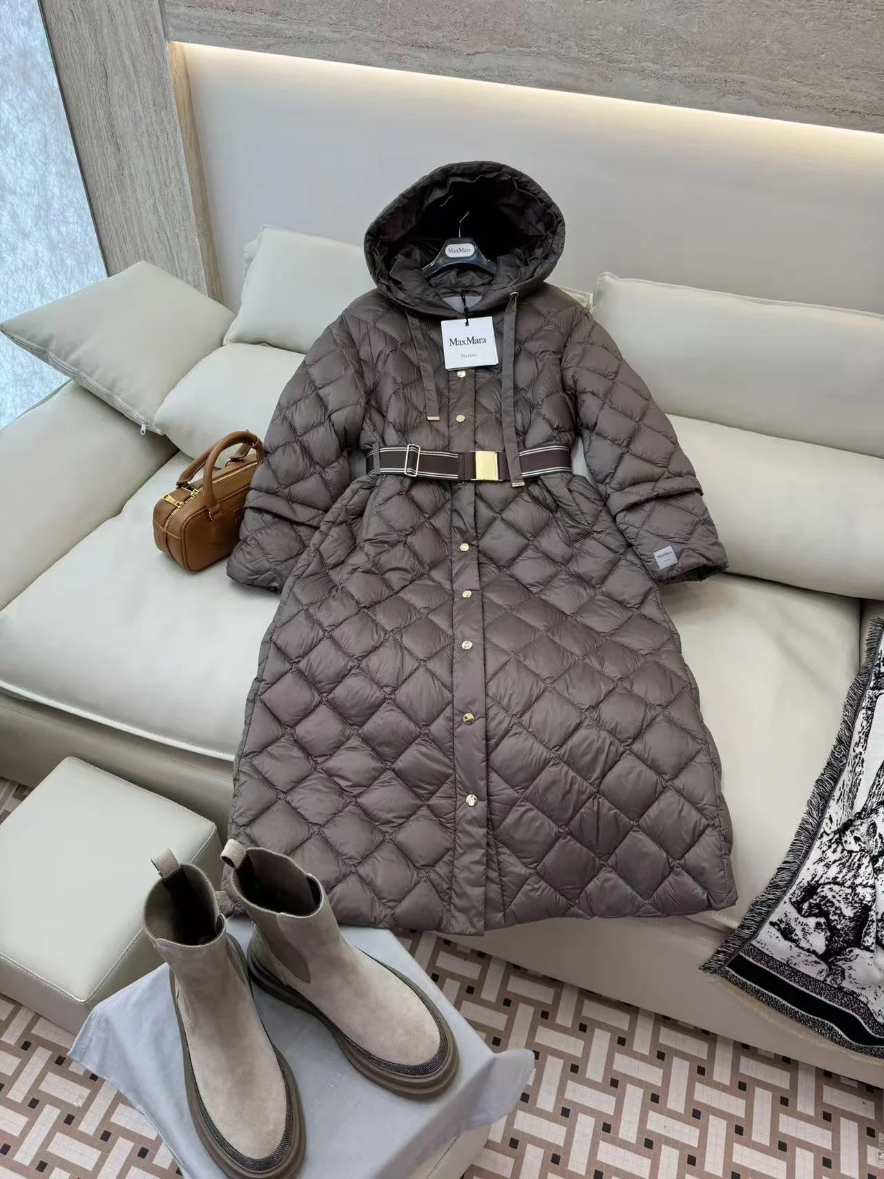 퀼팅 트레펠 코트 상세