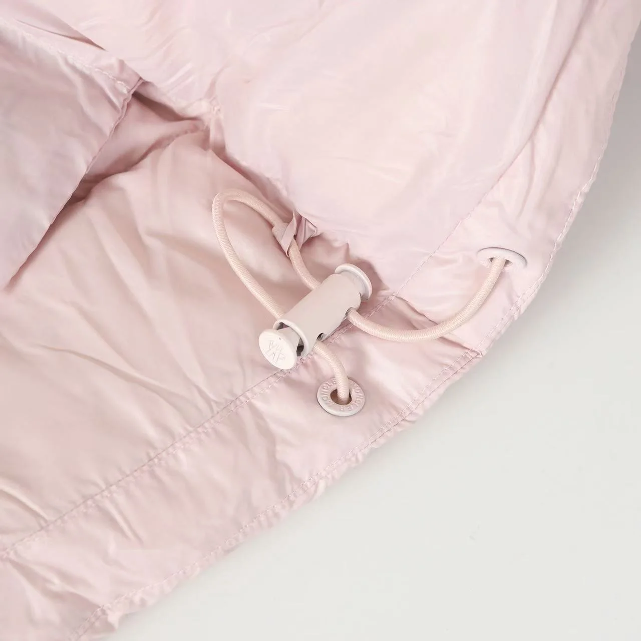 페트라 쇼트 다운 자켓 라이트 핑크 상세