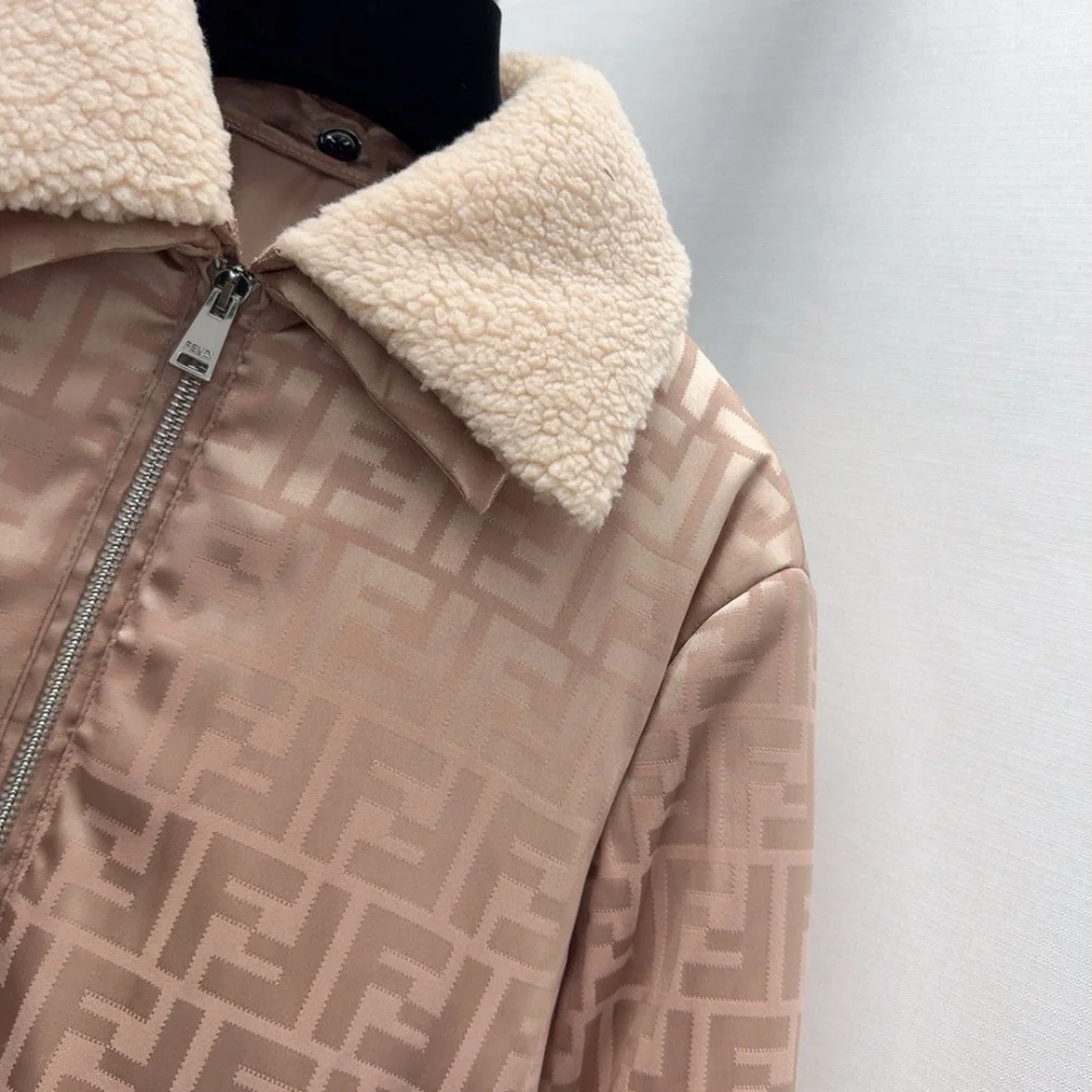 FF 로고 자카드 램스퍼 다운 재킷 상세