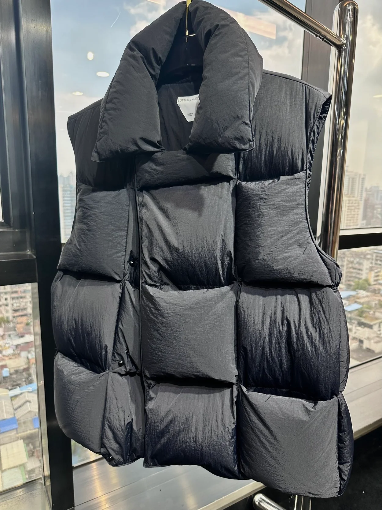 인트레치아토 다운 패딩 조끼 716970VF4K09071 상세