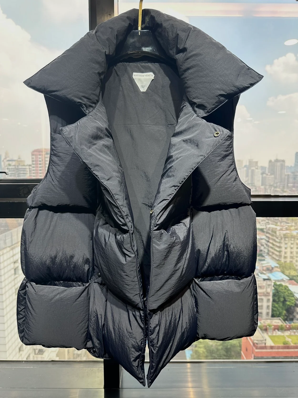 인트레치아토 다운 패딩 조끼 716970VF4K09071 상세