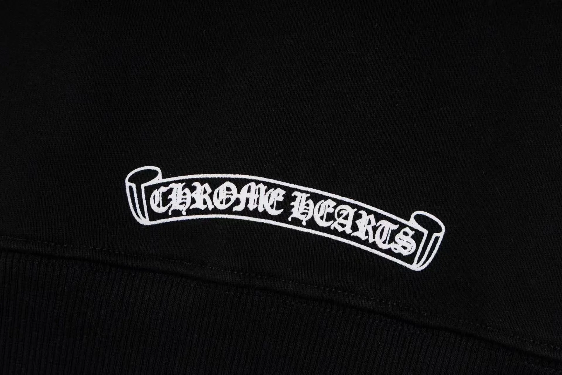 홀스슈 플로랄 플리스 집업 후드 블랙 상세