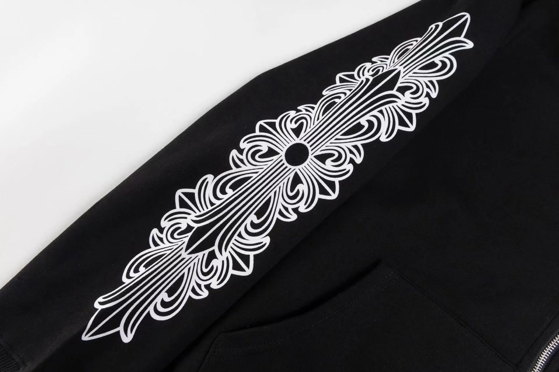 홀스슈 플로랄 플리스 집업 후드 블랙 상세